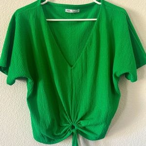 Medium Green Zara V-neck textured short sleeved top